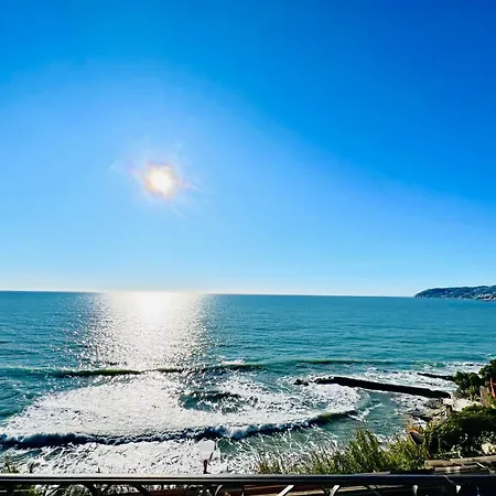 Luxury La Brezza 3 - Fronte Mare Sanremo